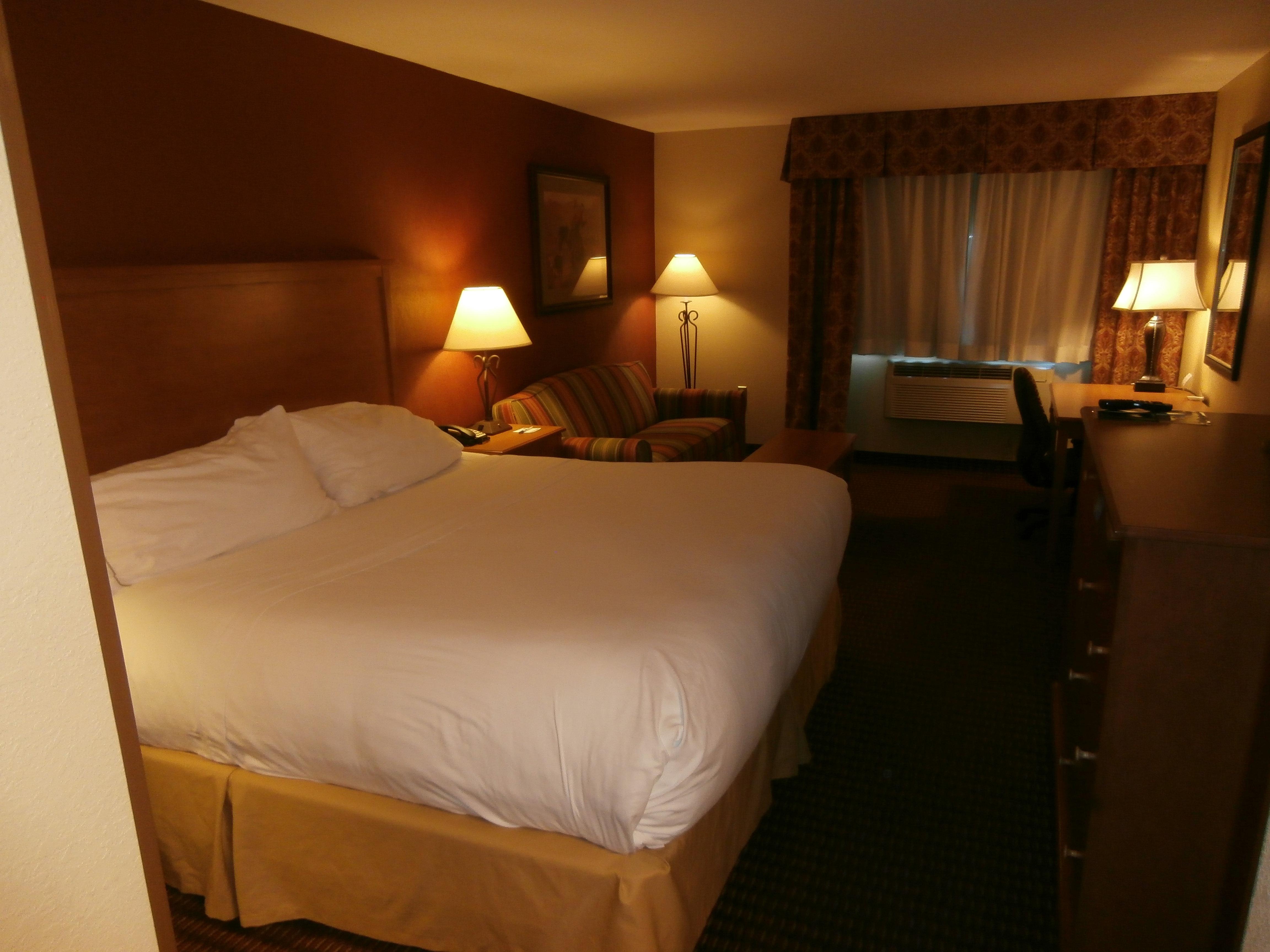 Holiday Inn Express Hotel & Suites Raton By Ihg Экстерьер фото