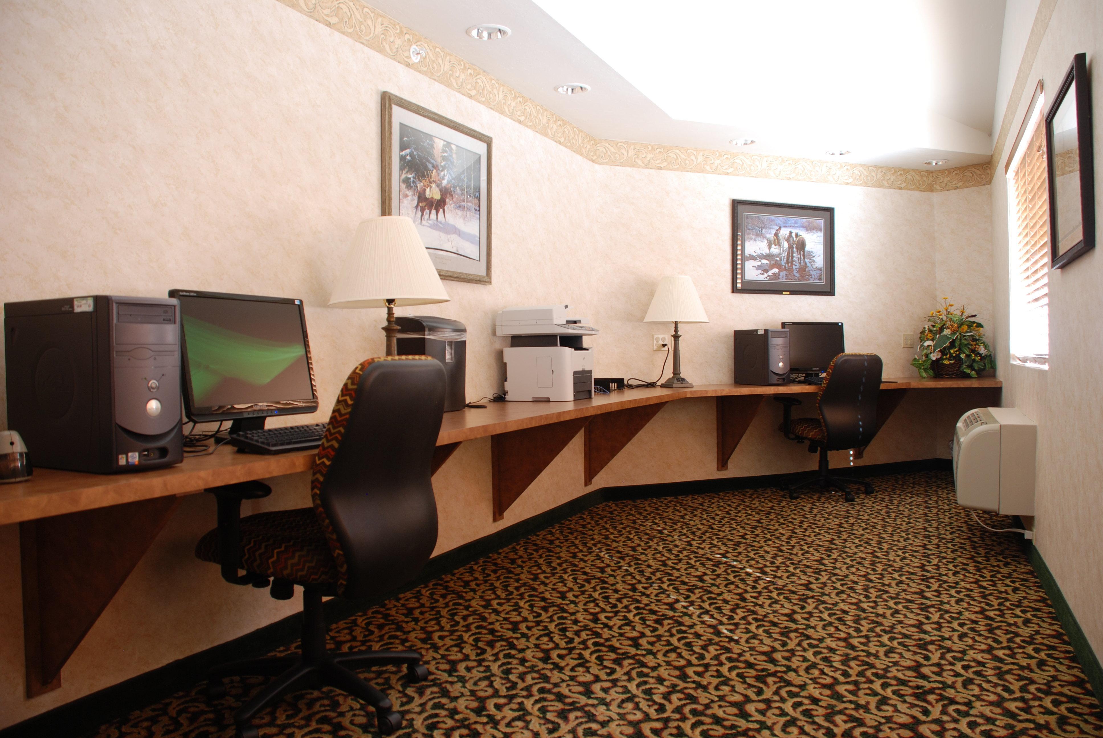 Holiday Inn Express Hotel & Suites Raton By Ihg Экстерьер фото