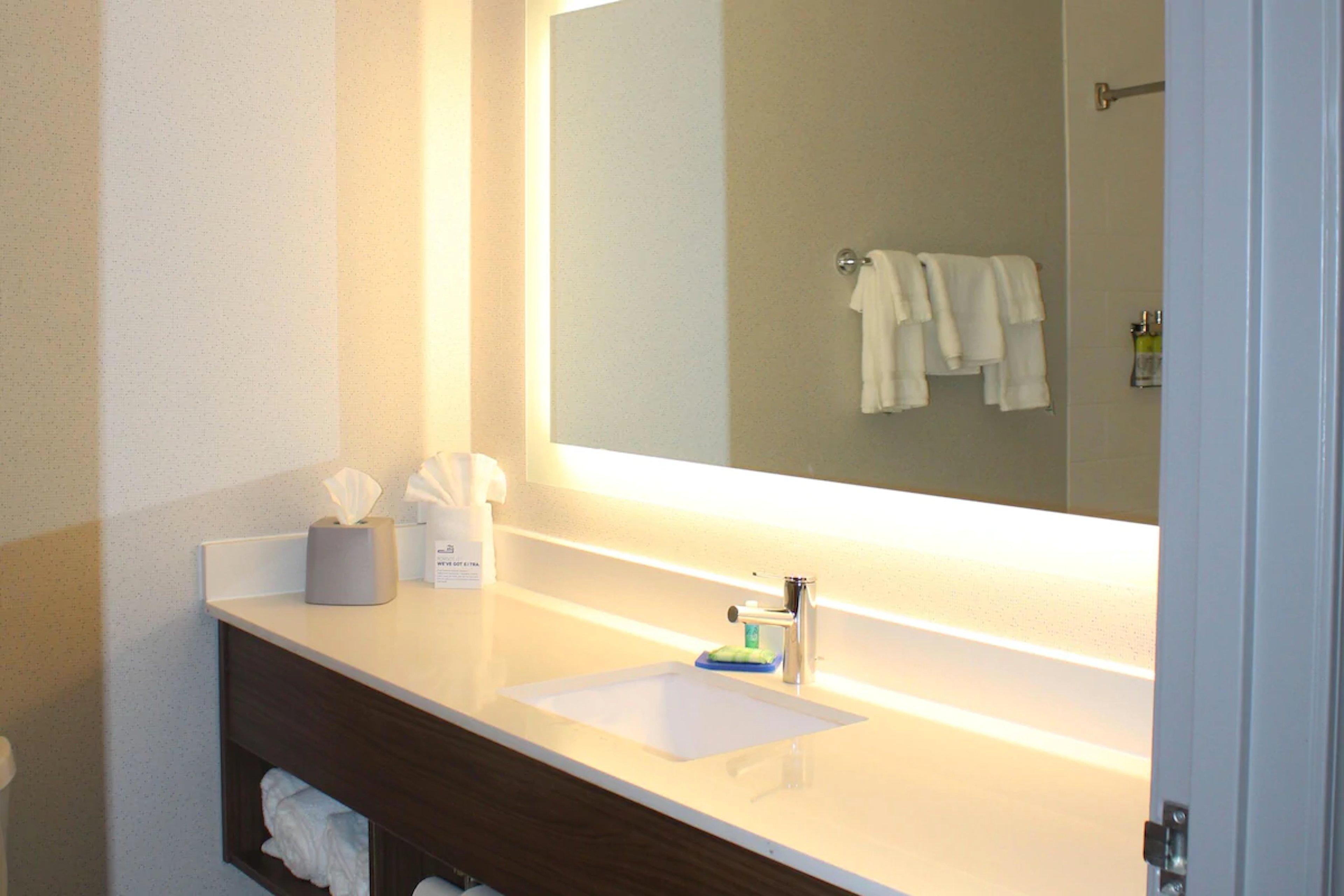 Holiday Inn Express Hotel & Suites Raton By Ihg Экстерьер фото